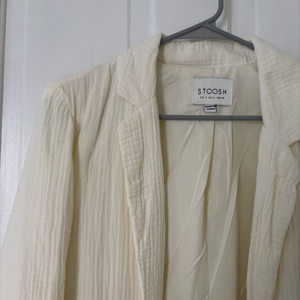 Stoosh Cream Textured Blazer - Picture 2 of 4